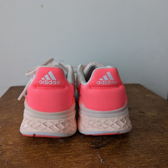 Adidas Response Running Shoes - Picture 3 of 5